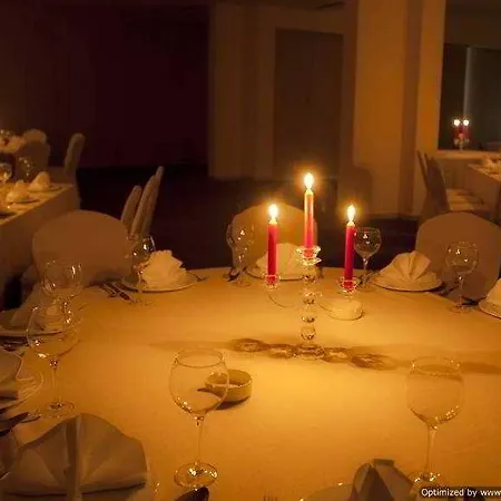 エンポリアム 4* Bihać